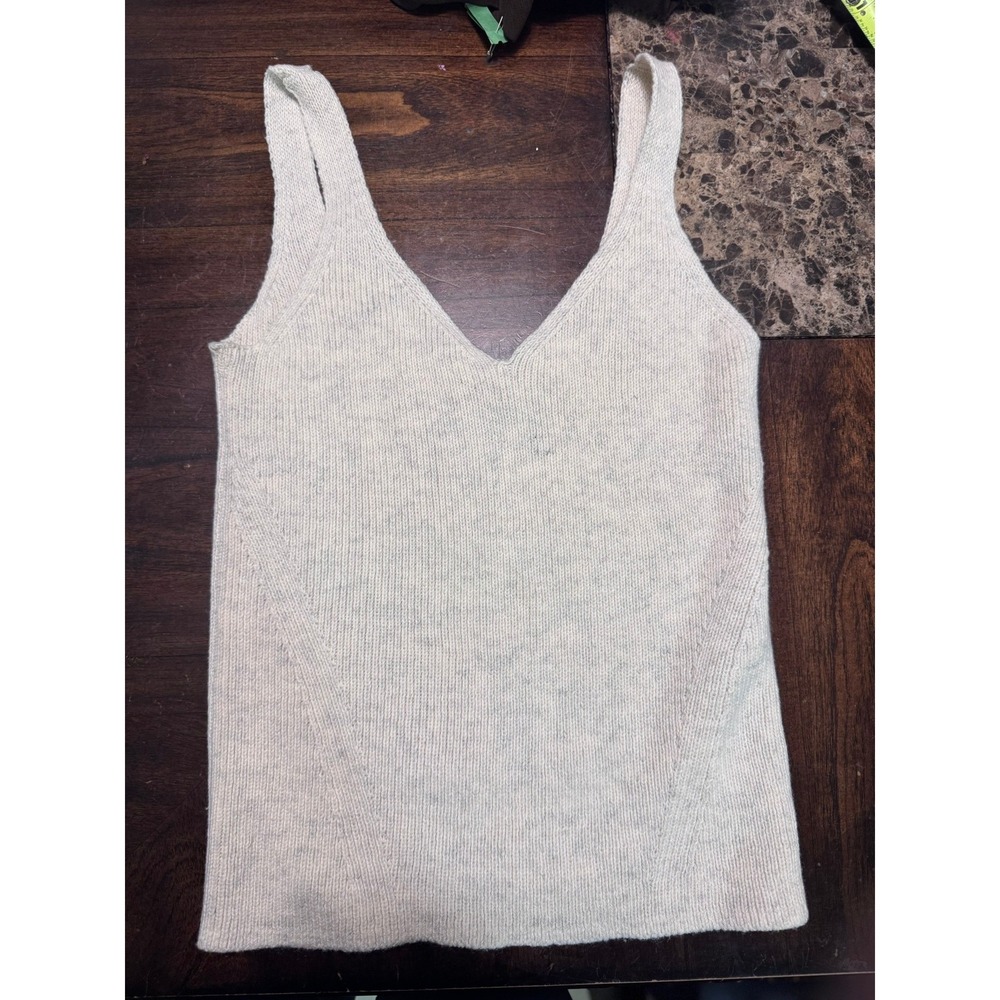 Old Navy Womens‎ S Cream Ribbed V-Neck Go-Recycled Knit Sweater Tank Top Oatmeal